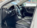 Volkswagen Passat-22