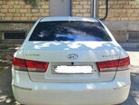 Hyundai Sonata-2
