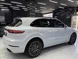 Porsche Cayenne S-5