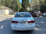 Hyundai Sonata-2