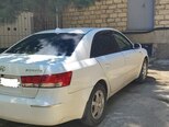 Hyundai Sonata-5
