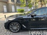 BMW 530e-6