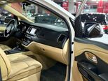 Kia Carnival-21