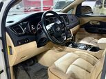 Kia Carnival-15