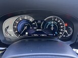 BMW 530e-14