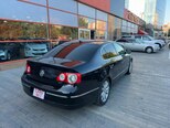 Volkswagen Passat-8