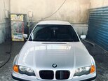 BMW 320-1