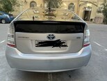 Toyota Prius-4