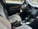 Chevrolet Cruze-9
