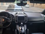Porsche Cayenne-5
