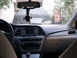 Hyundai Sonata-6