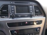 Hyundai Sonata-11