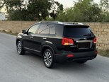 Kia Sorento-11