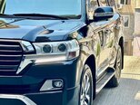 Toyota Land Cruiser-7