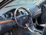 Hyundai Sonata-9
