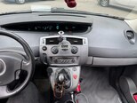 Renault Scenic-8