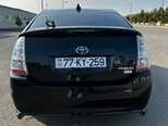 Toyota Prius-5