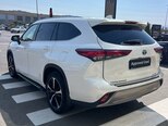 Toyota Highlander-6