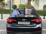 Hyundai Sonata-2