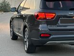 Kia Sorento-8