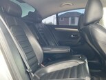 Volkswagen Passat CC-12