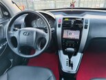 Hyundai Tucson-12