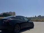 Tesla Model 3-8