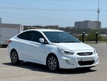Hyundai Accent-2
