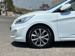 Hyundai Accent-5