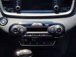 Kia Sorento-16