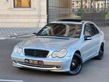 Mercedes C 200-1