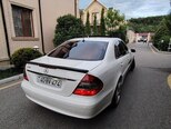 Mercedes E 280-7