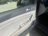 Hyundai Sonata-13
