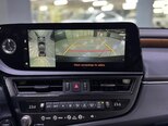 Lexus ES 300h-12