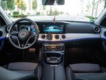 Mercedes E 300-19