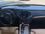 Volvo XC90-10