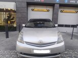 Toyota Prius-2