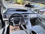 Toyota Prius-17