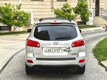 Hyundai Santa Fe-9