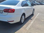 Volkswagen Jetta-7