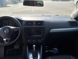 Volkswagen Jetta-2