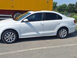 Volkswagen Jetta-9