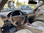 Mercedes E 280-8