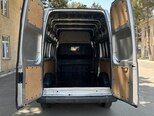 Ford Transit-5