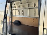 Ford Transit-8