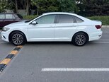 Volkswagen Jetta-5
