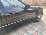 Mercedes E 220 d-12