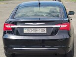 Chrysler 200-2