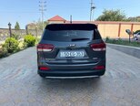 Kia Sorento-8