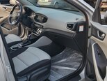 Hyundai IONIQ-11
